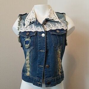 NWOT Buzz Boho Jean and Lace Vest